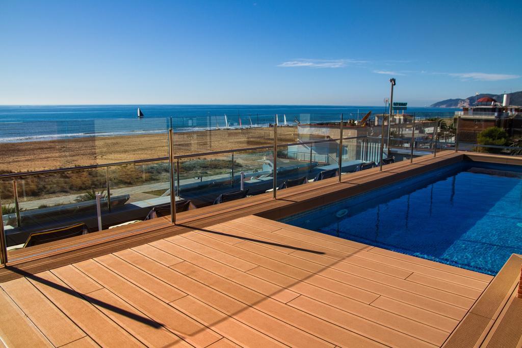 Apartaments Maritim كاستيلديفيلس المظهر الخارجي الصورة